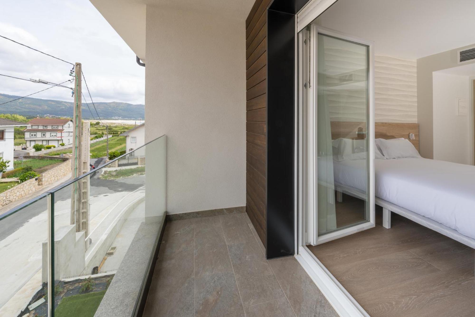 Hotel Spa Meiga do Mar Caldebarcos Exterior foto